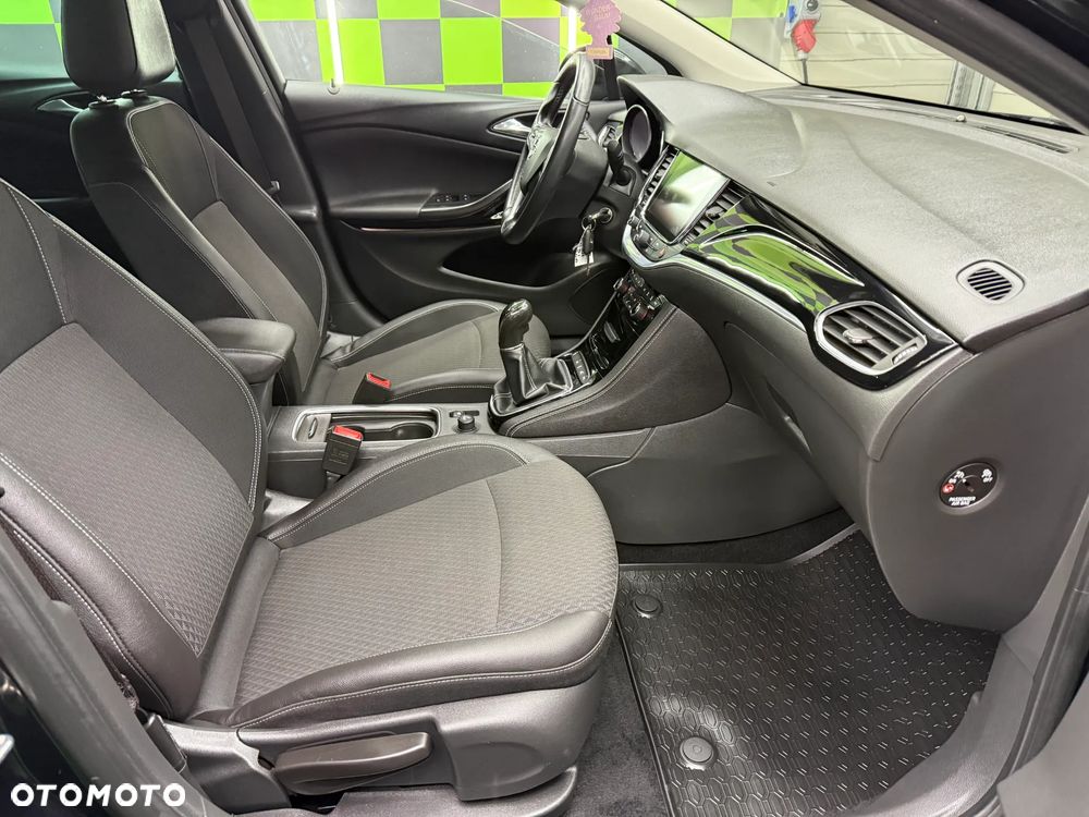 Opel Astra 1.4 Turbo Edition - 12