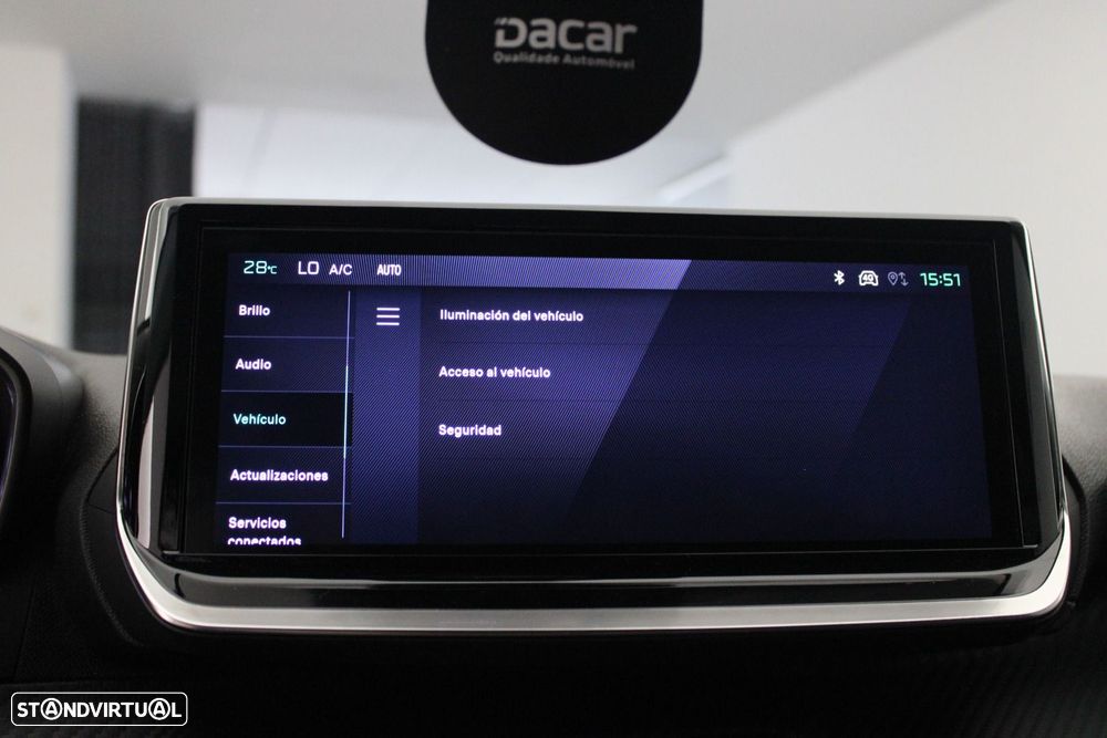 Peugeot 208 1.2 PureTech Allure — fotografia 16