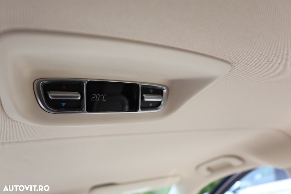 MERCEDES-BENZ V-Class 2016 — imagine 19