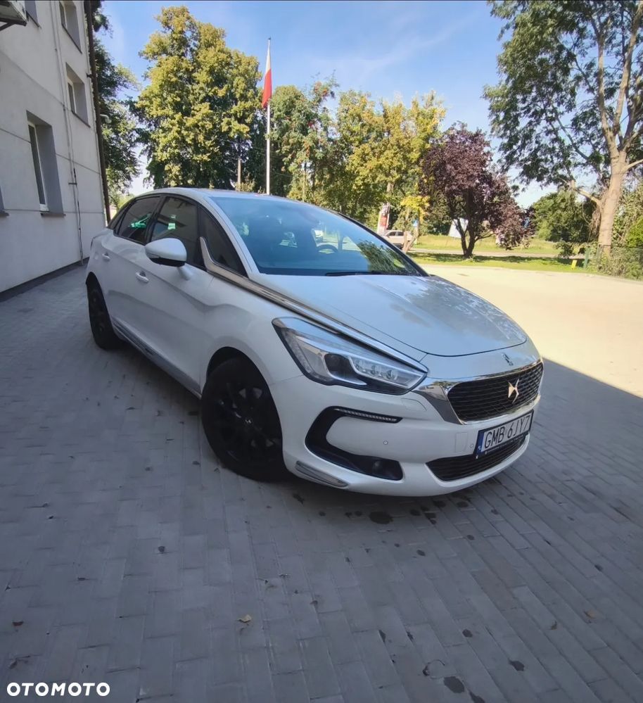 DS Automobiles DS 5 - 11