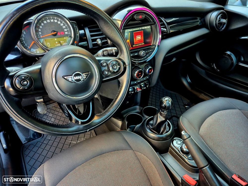 MINI 3 Portas One JCW - 25