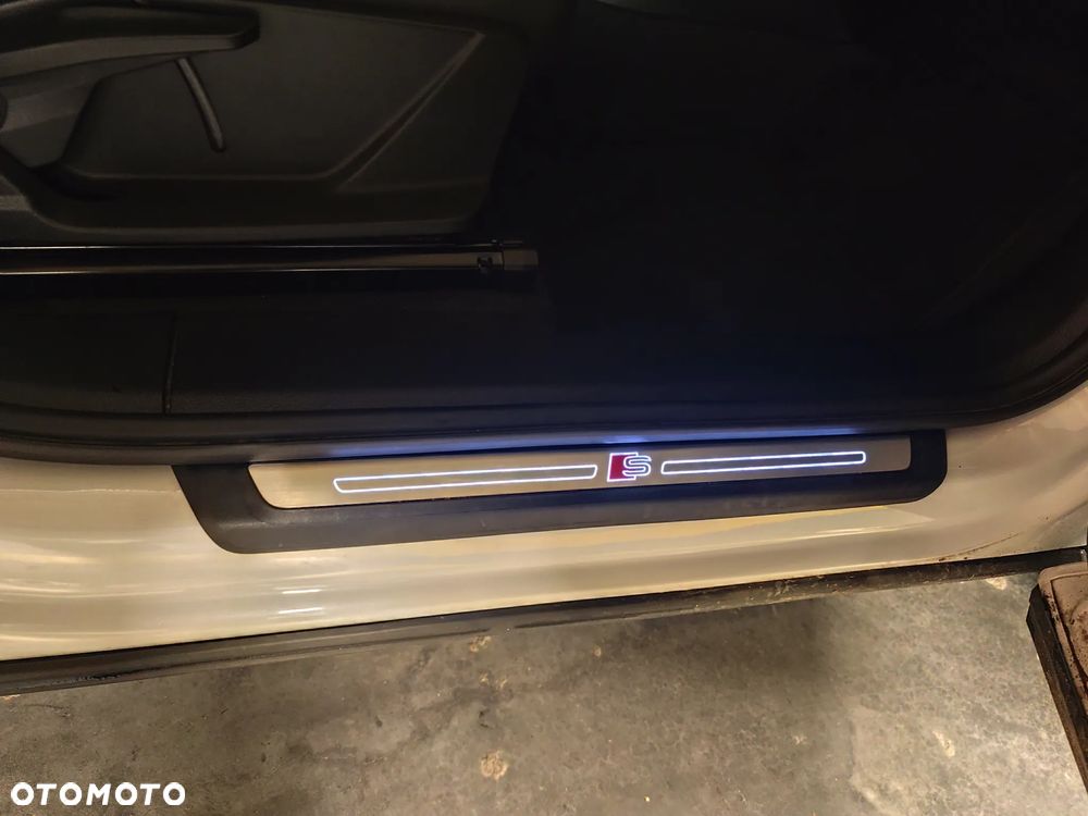 Audi Q3 45 TFSI Quattro S Line S tronic - 22