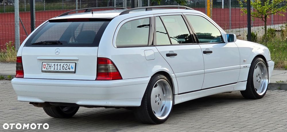 Mercedes-Benz Klasa C - 12