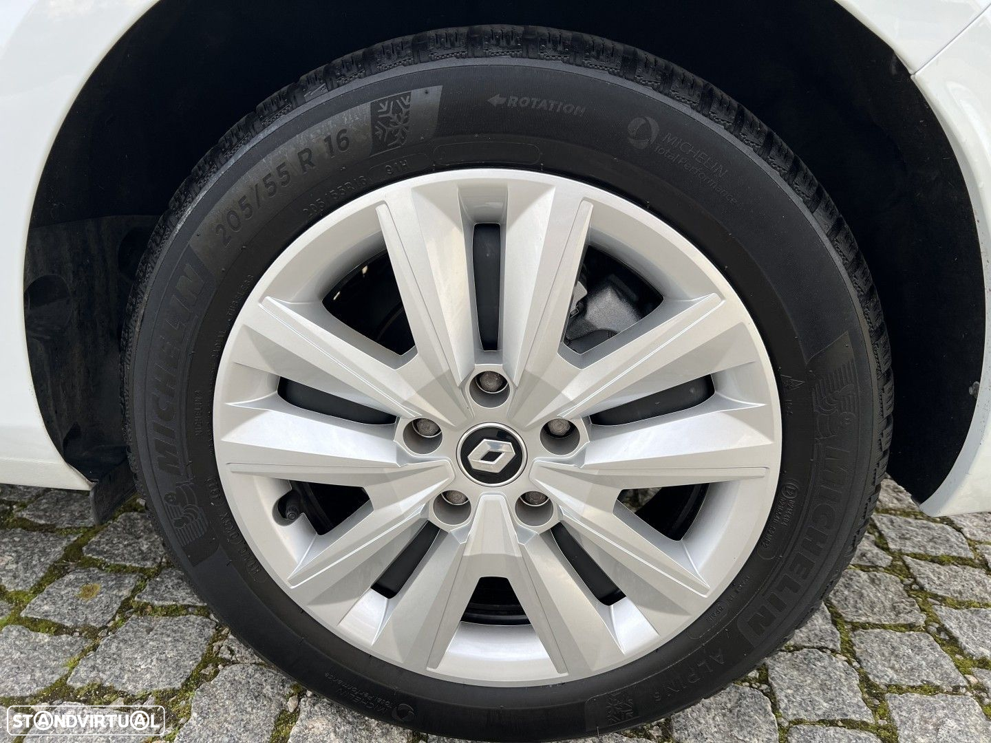 Renault Mégane BLUE dCi 115 BUSINESS EDITION - 6