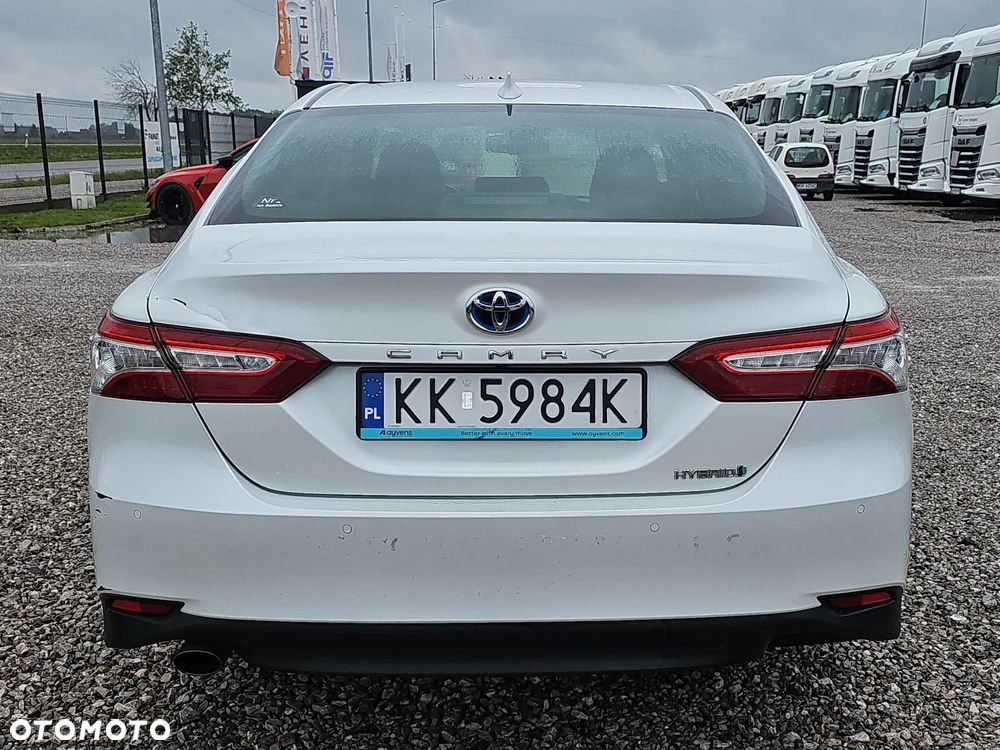 Toyota Camry 2.5 Hybrid Executive CVT - 7