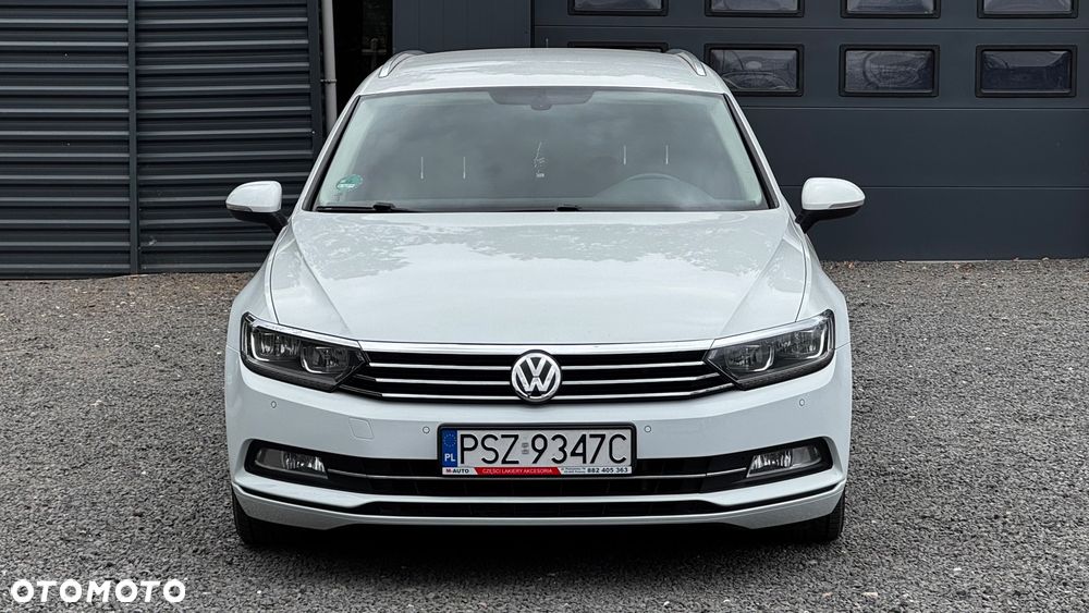 Volkswagen Passat - 2