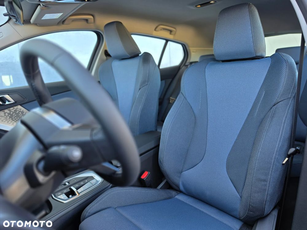 BMW Seria 1 - 17