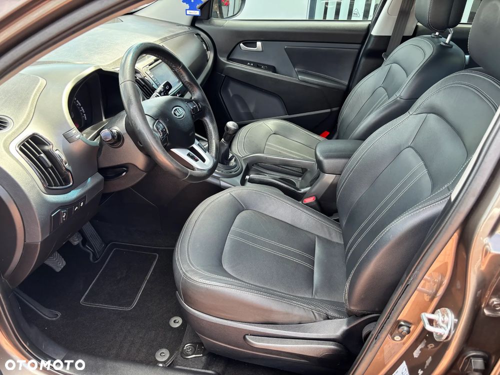 Kia Sportage 2.0 CVVT 2WD Spirit - 11