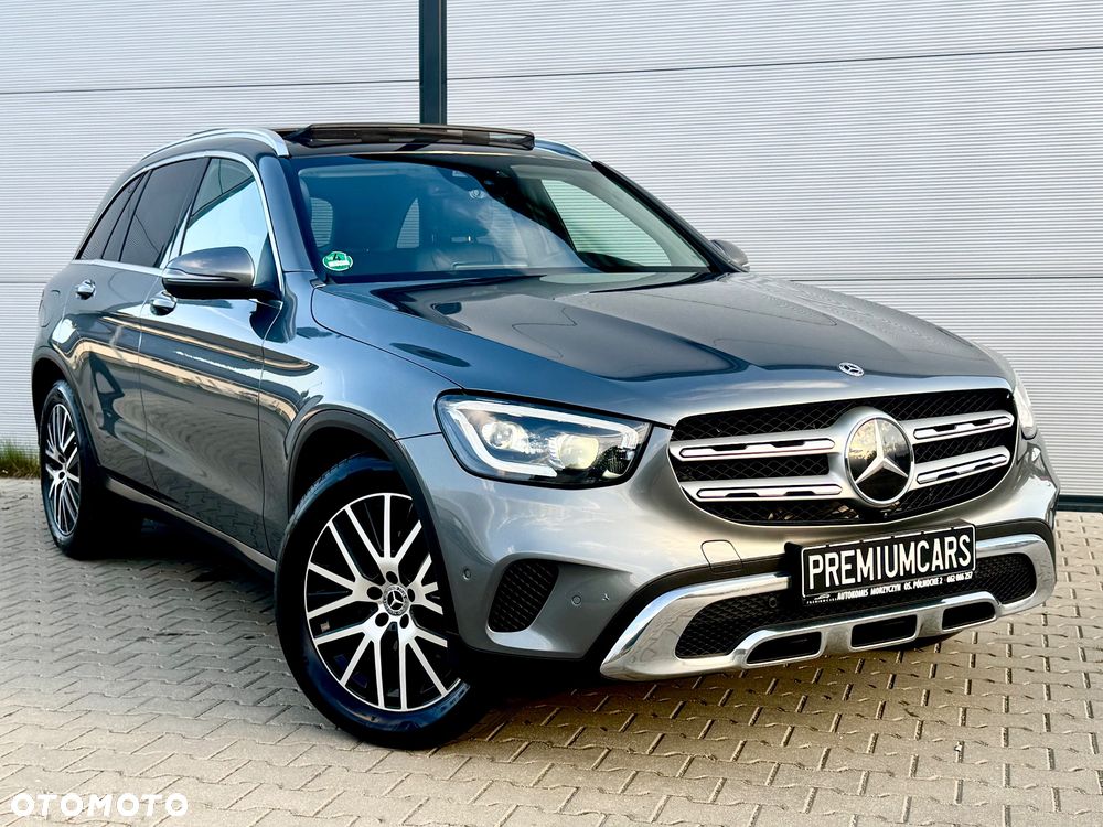Mercedes-Benz GLC 220 d 4Matic 9G-TRONIC AMG Line Plus - 11