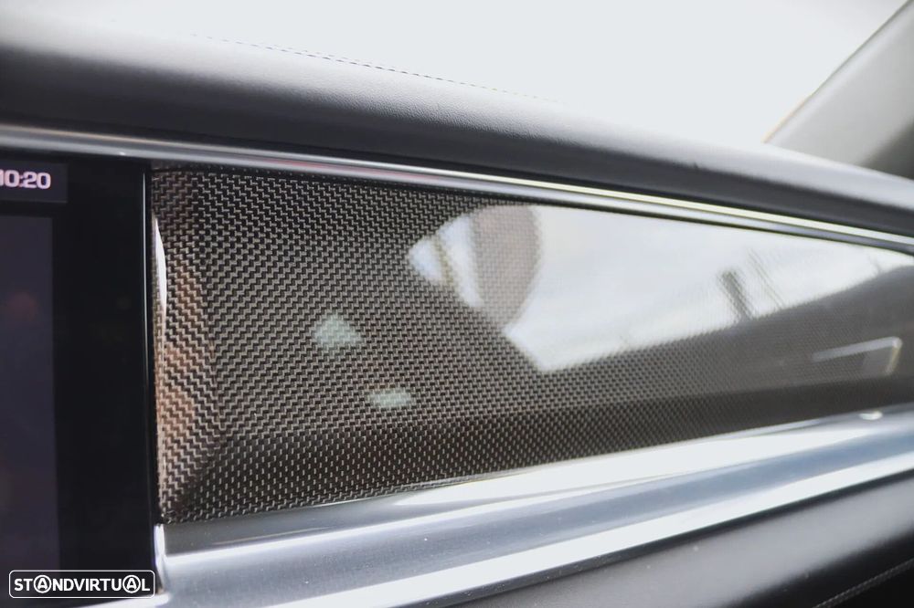 Porsche Panamera Sport Turismo 4 E-Hybrid - 33