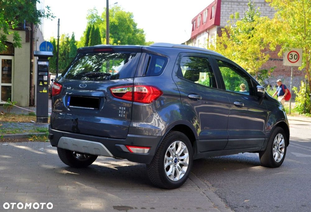 Ford EcoSport - 4