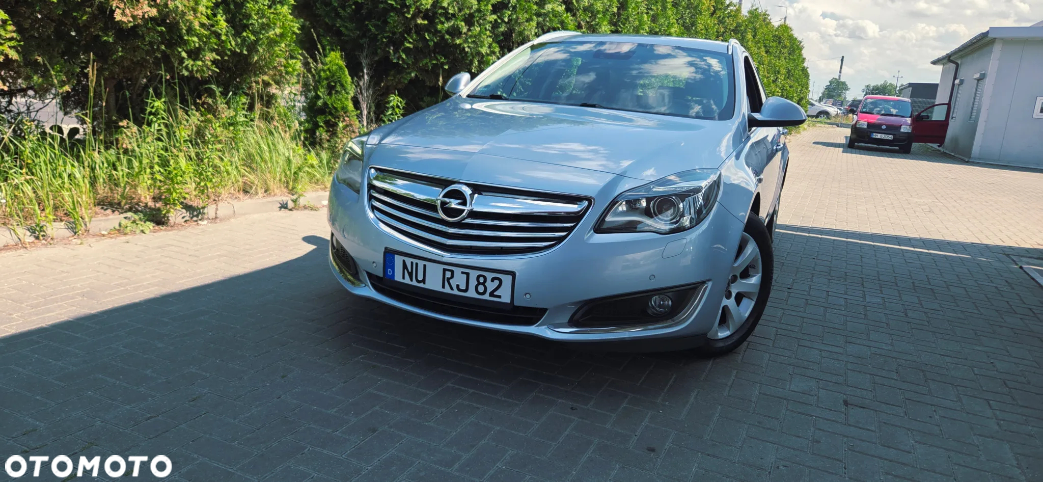 Opel Insignia 2.0 CDTI Sports Tourer 4x4 Automatik Edition - 2