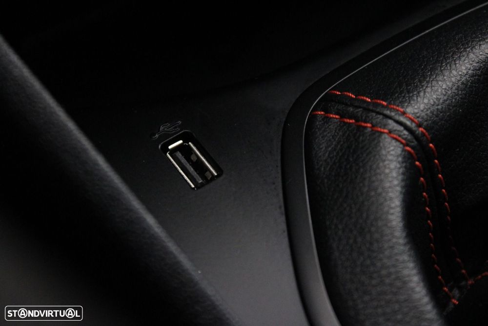 Ford Fiesta 1.0 EcoBoost ST-Line — fotografia 21