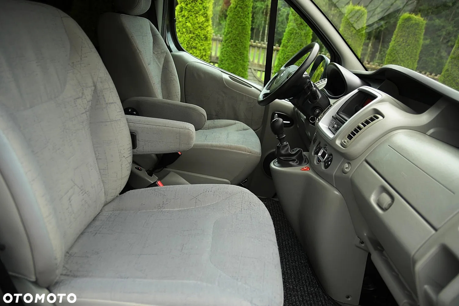Renault Trafic - 17