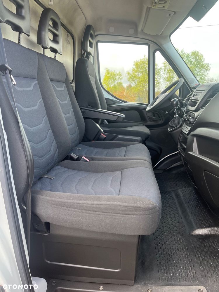 Iveco Daily - 32