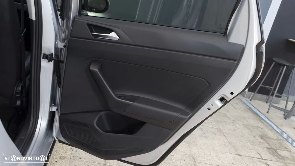 VW Taigo 1.0 TSI Urban - 10