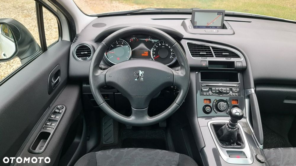 Peugeot 3008 155 THP Premium - 16