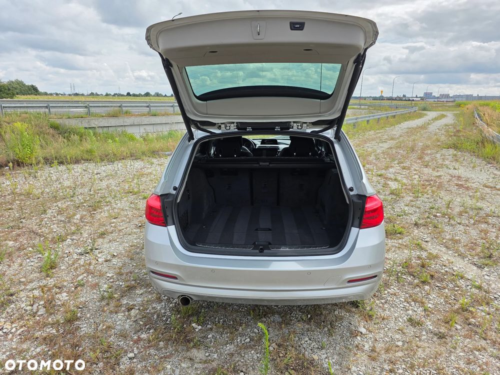 BMW Seria 3 318d - 12