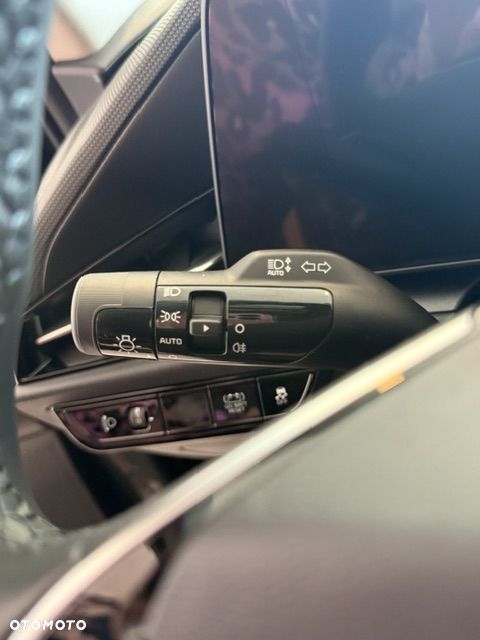 Kia Niro 1.6 GDI Hybrid M - 11