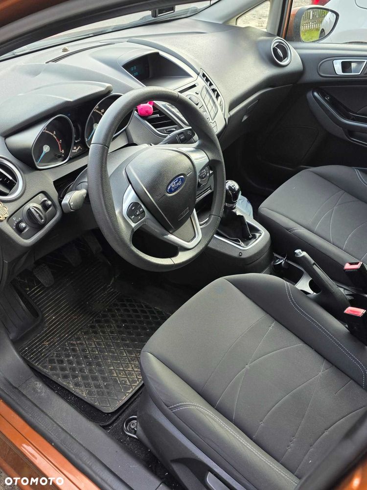 Ford Fiesta - 5