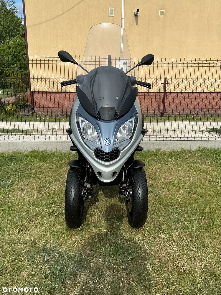 Piaggio MP-3 - 5
