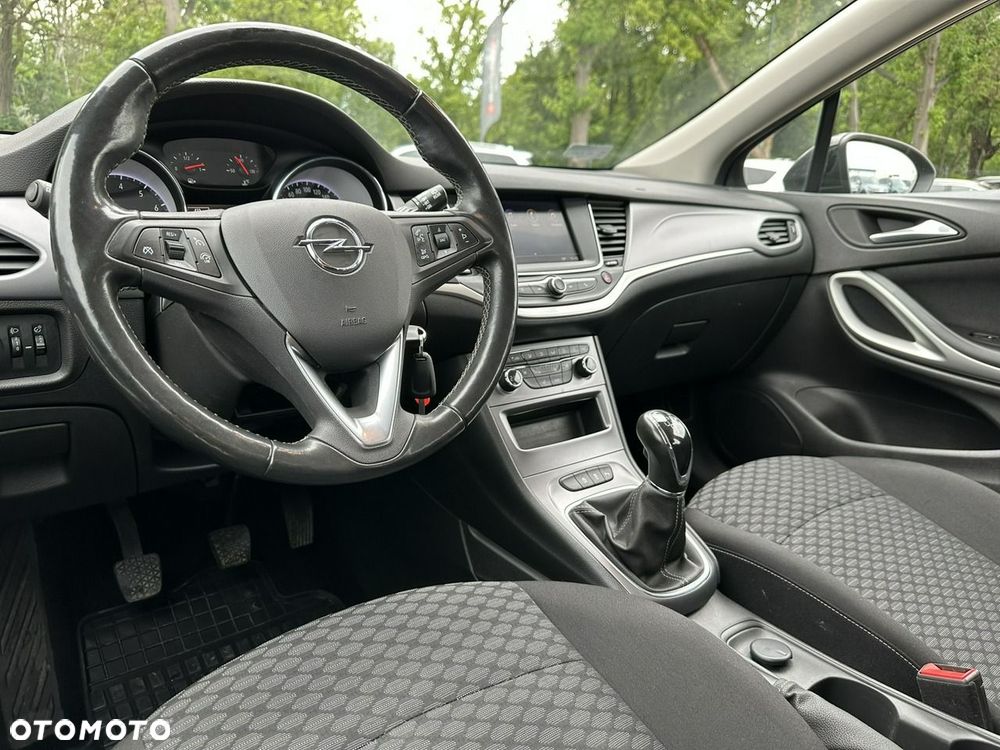 Opel Astra - 22