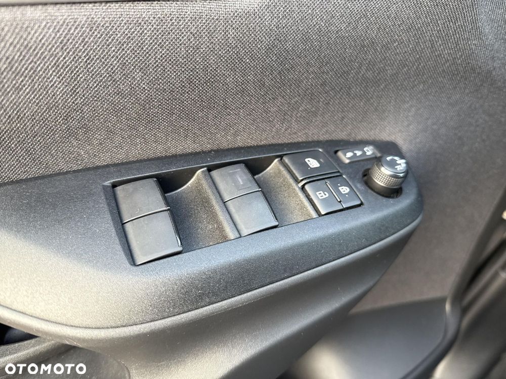 Toyota Yaris Cross Hybrid 1.5 Comfort - 17