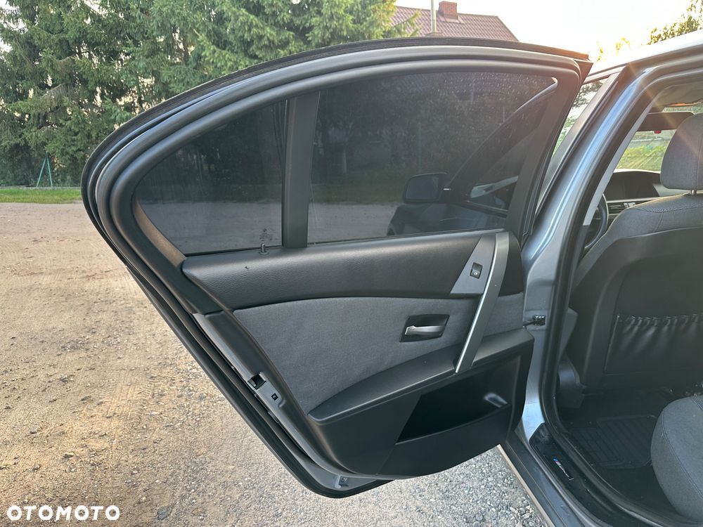 BMW Seria 5 525i - 20