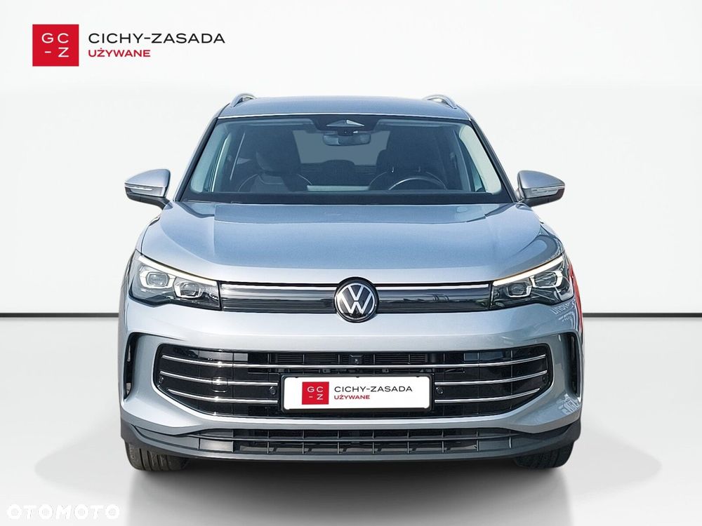 Volkswagen Tiguan - 9