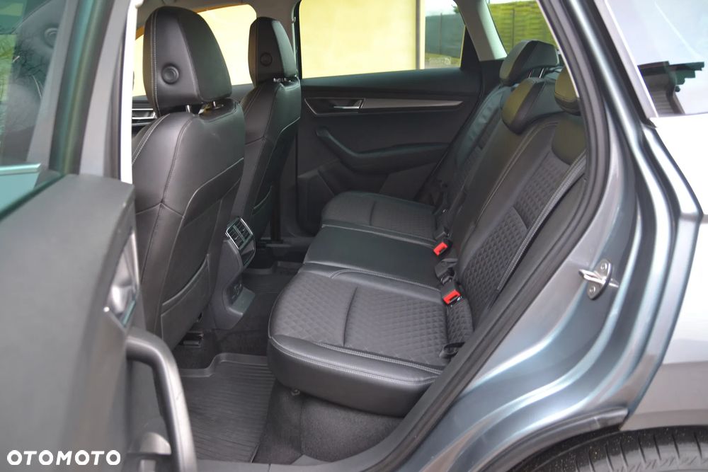 Skoda Karoq 2.0 TDI SCR 4x4 Style DSG - 17
