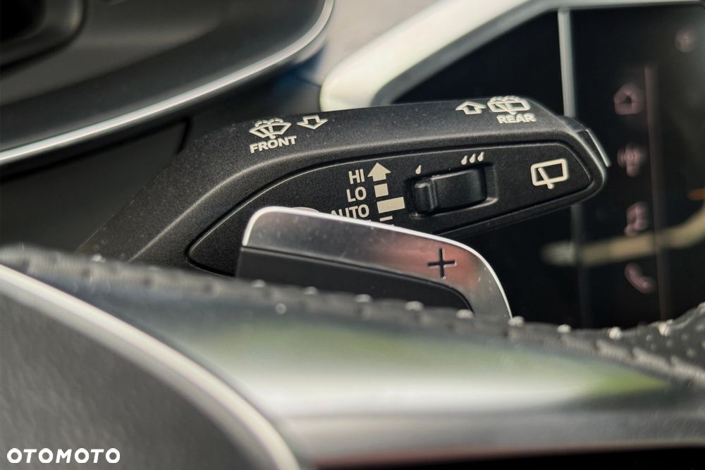 Audi A6 Avant 40 TDI S tronic S line - 24
