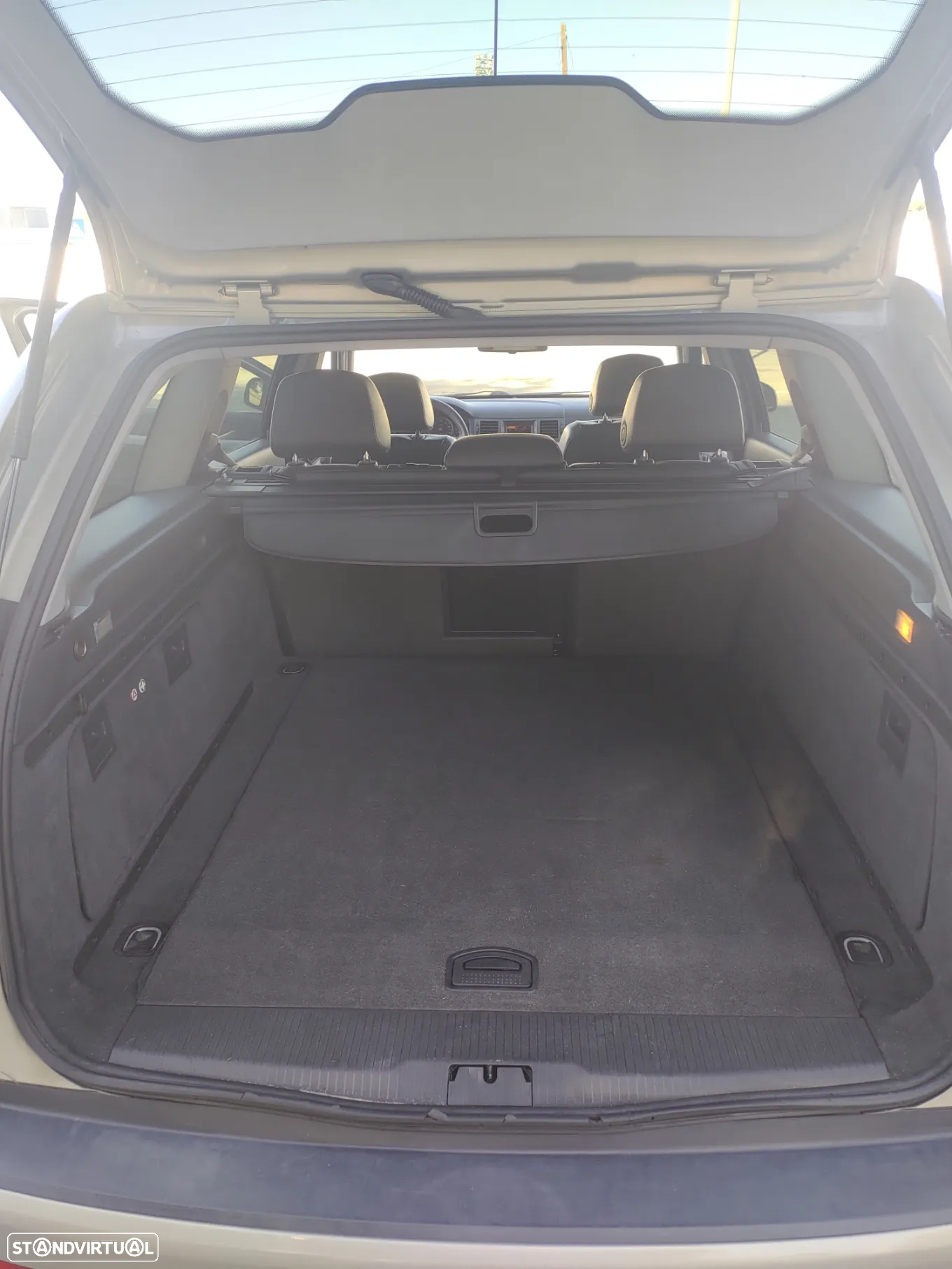 Opel Vectra Caravan 1.9 CDTi Elegance - 12