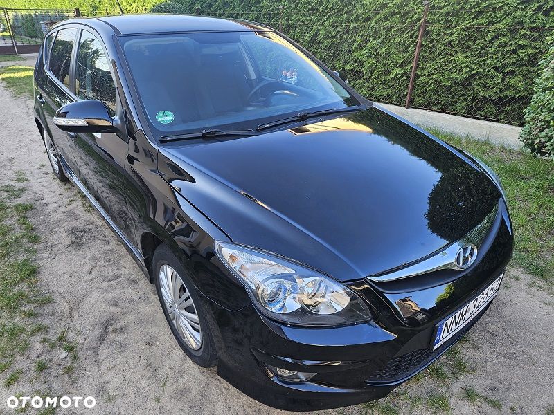 Hyundai i30 1.4 Comfort EU5 - 1