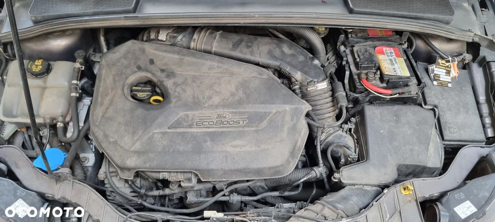 Ford Focus 1.6 EcoBoost Titanium - 13