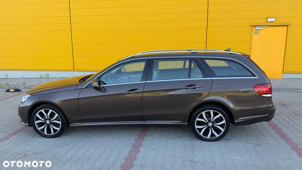 Mercedes-Benz Klasa E 220 BlueTEC 9G-TRONIC Avantgarde - 4