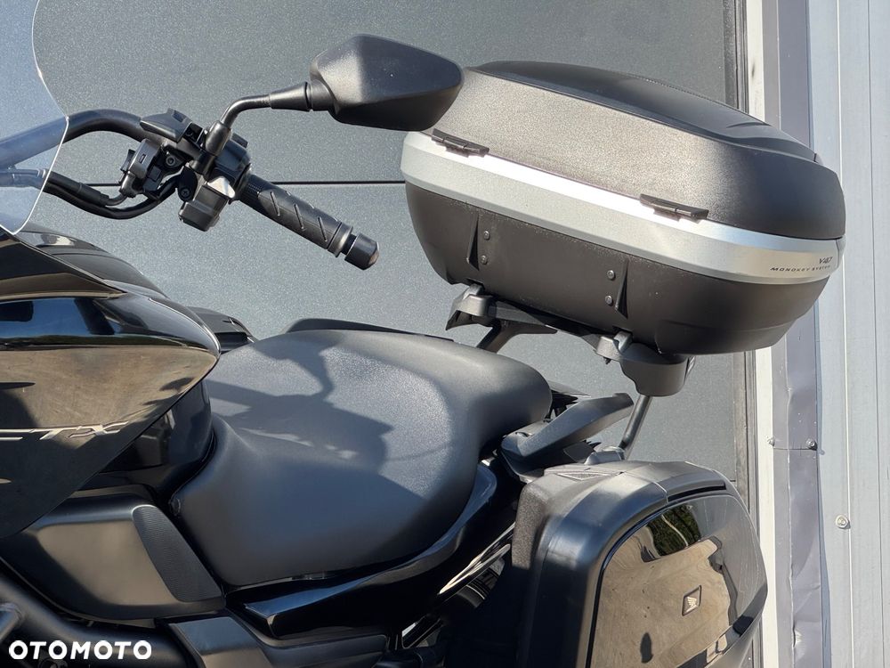 Honda CTX - 19