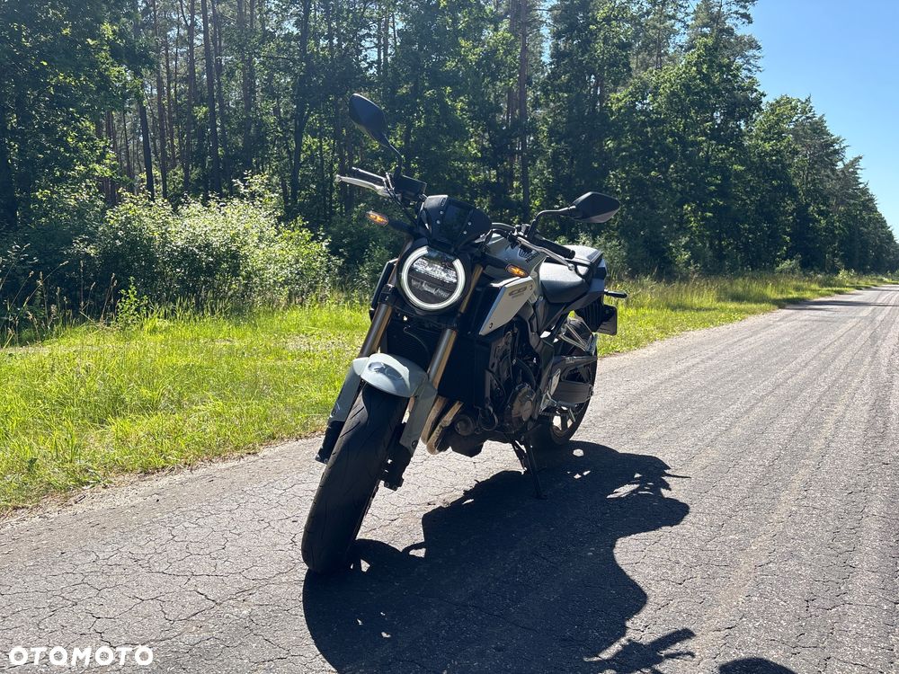 Honda CB - 2