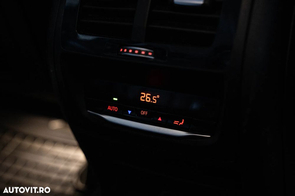 BMW X3 xDrive20i Aut. xLine - 29