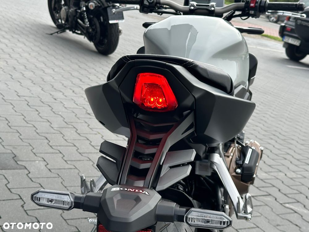 Honda CB - 25