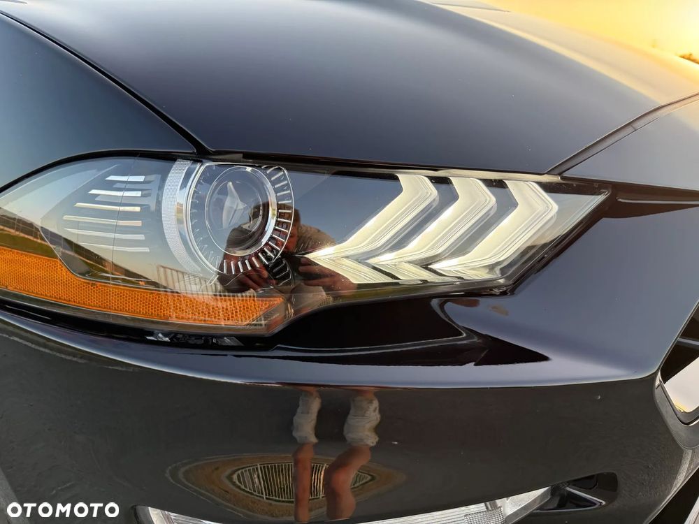 Ford Mustang - 18