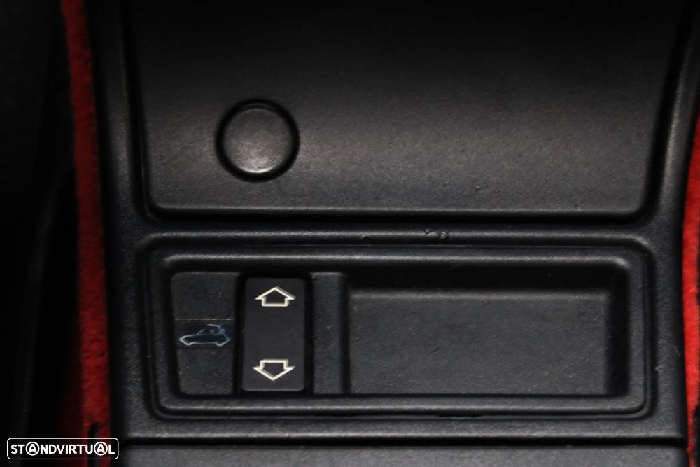 Peugeot 205 Cabrio 1.6 CTI - 36