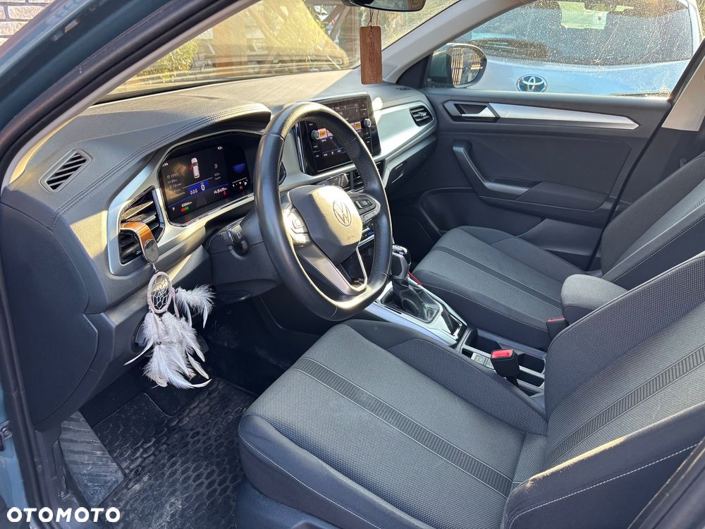 Volkswagen T-Roc ver-1-5-tsi-life-dsg - 1