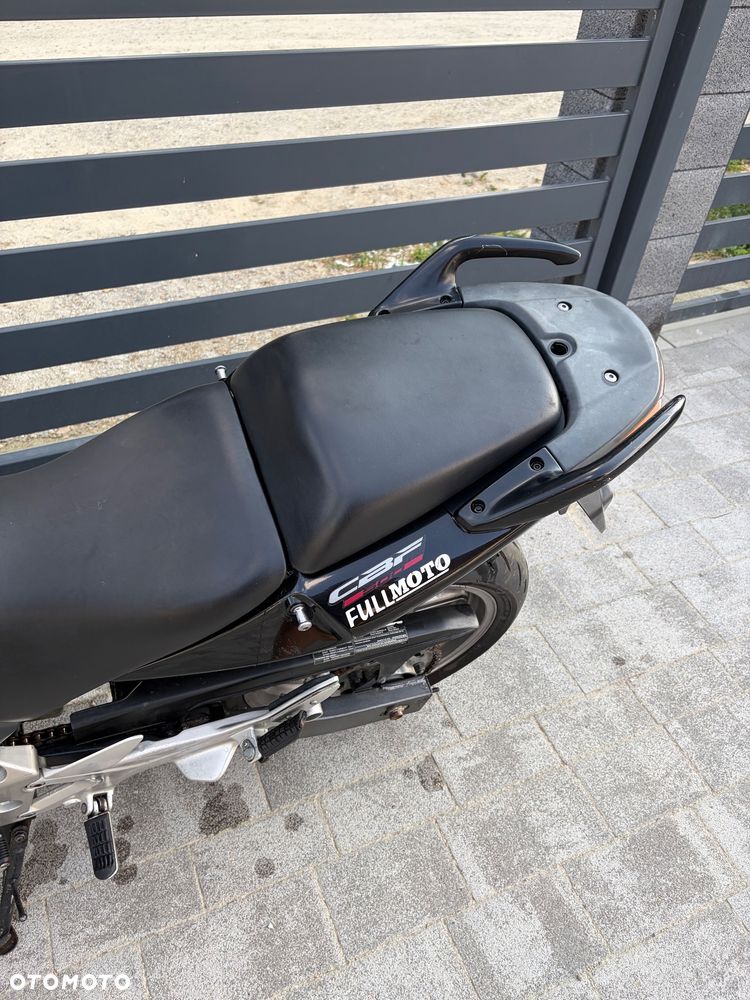 Honda CBF - 18