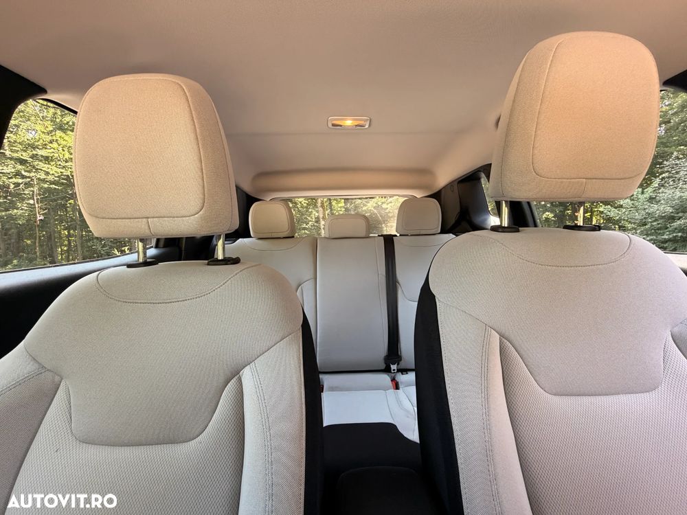 Jeep Renegade 1.3 Turbo 4x2 DDCT6 Limited - 6