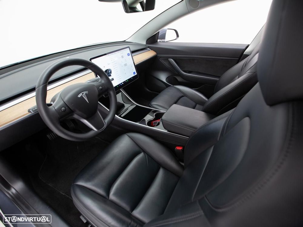 Tesla Model 3 Tração Traseira - 7