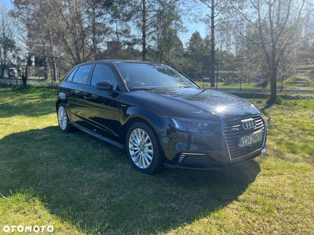 Audi A3 Sportback - 3