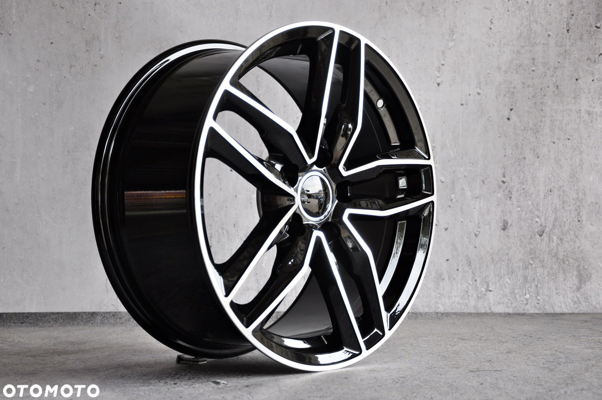 690 MB ET40 FELGI 17 5x112 AUDI A4 A5 A6 Q3 A8 Q5 - 4