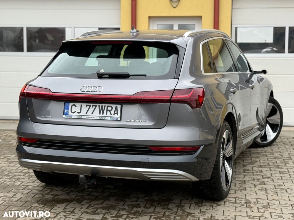 Audi e-tron 55 quattro - 4
