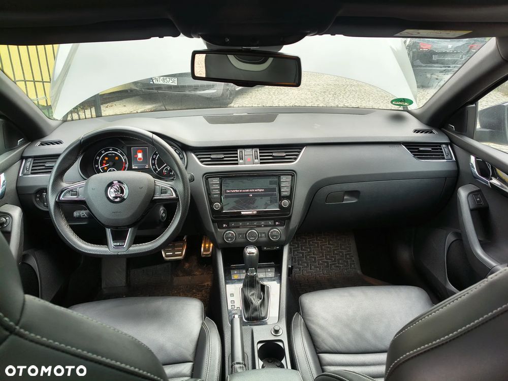 Skoda Octavia 2.0 TSI DSG RS 230 - 18