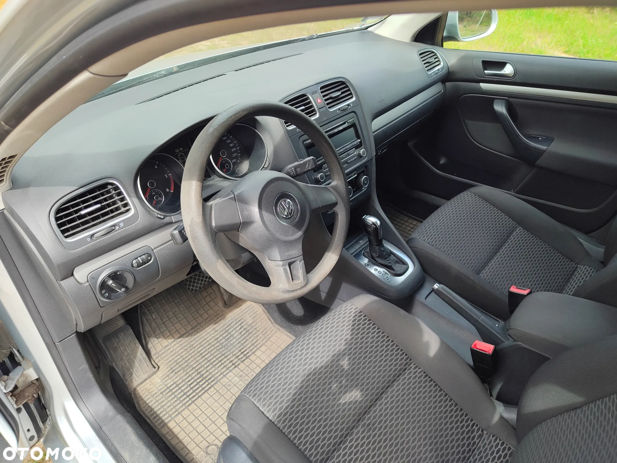 Volkswagen Golf VI 1.6 TDI Comfortline DSG - 7